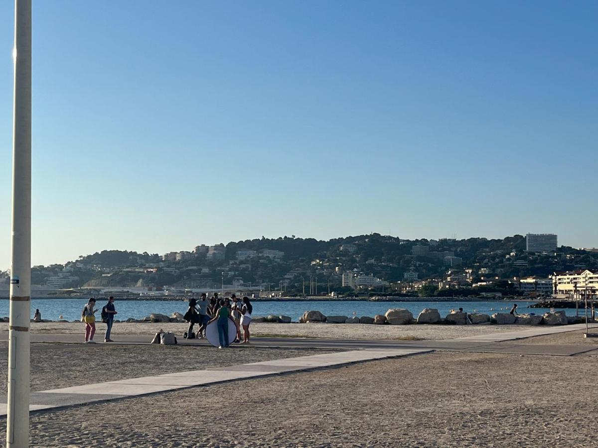 Sun Escape, Appart Renove Climatise 3 Pieces 4-6 Pers, 350M De La Plage Marsella Exterior foto
