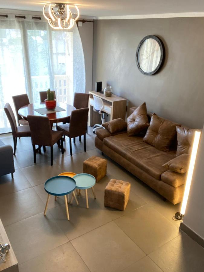 Sun Escape, Appart Renove Climatise 3 Pieces 4-6 Pers, 350M De La Plage Marsella Exterior foto